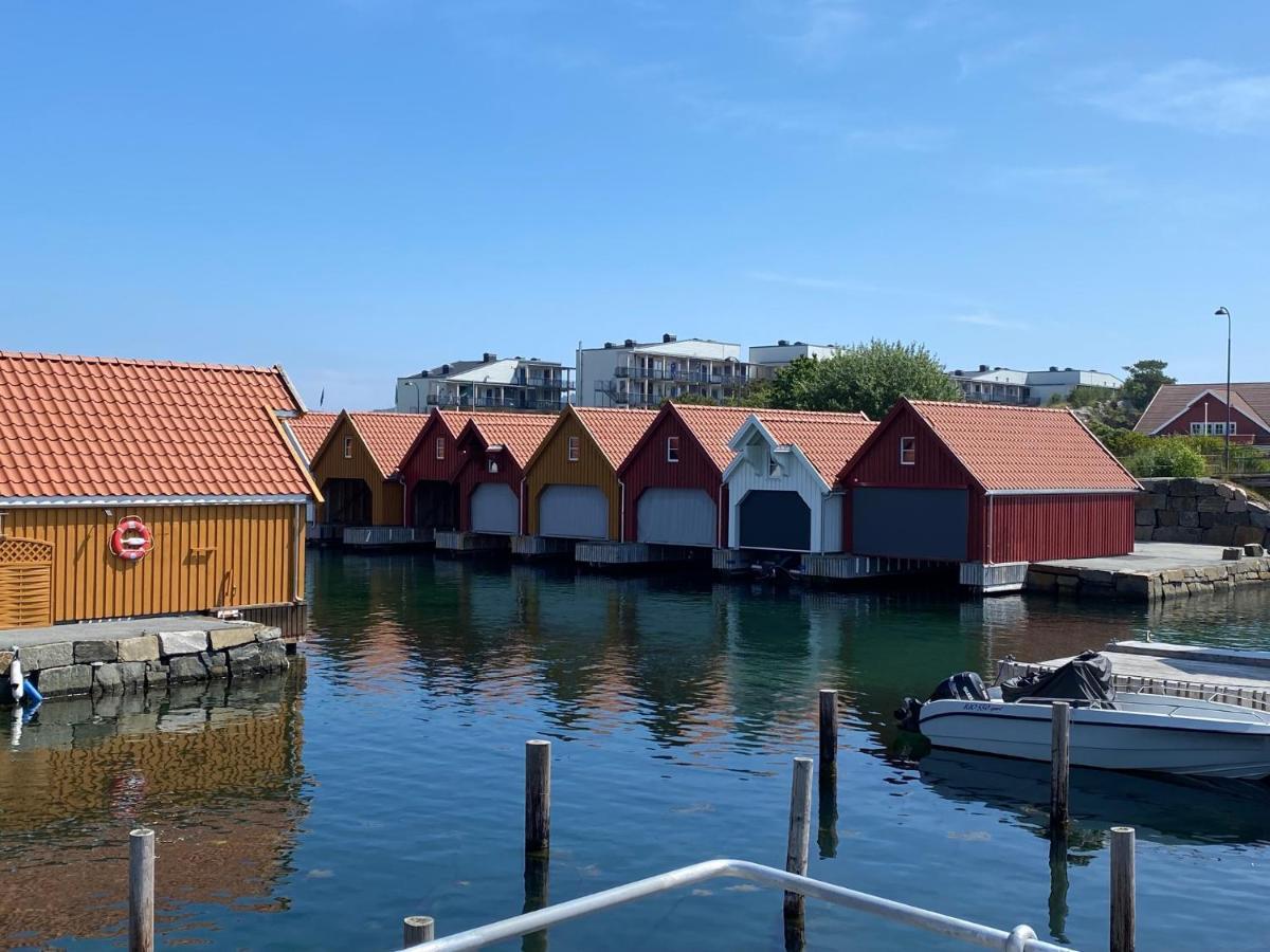 Apartment With Boat Spangereid Εξωτερικό φωτογραφία