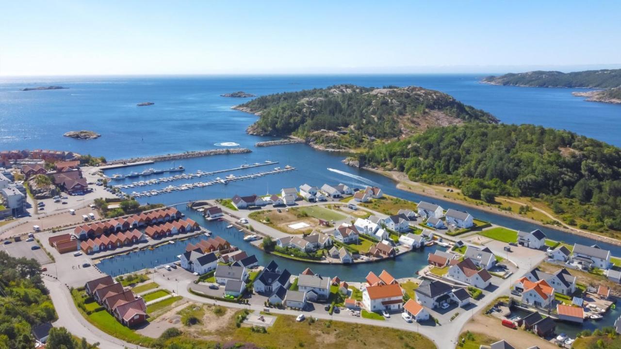 Apartment With Boat Spangereid Εξωτερικό φωτογραφία