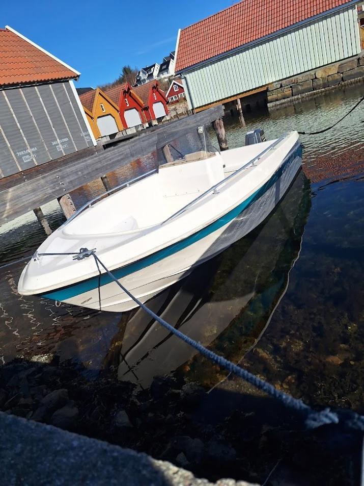 Apartment With Boat Spangereid Εξωτερικό φωτογραφία